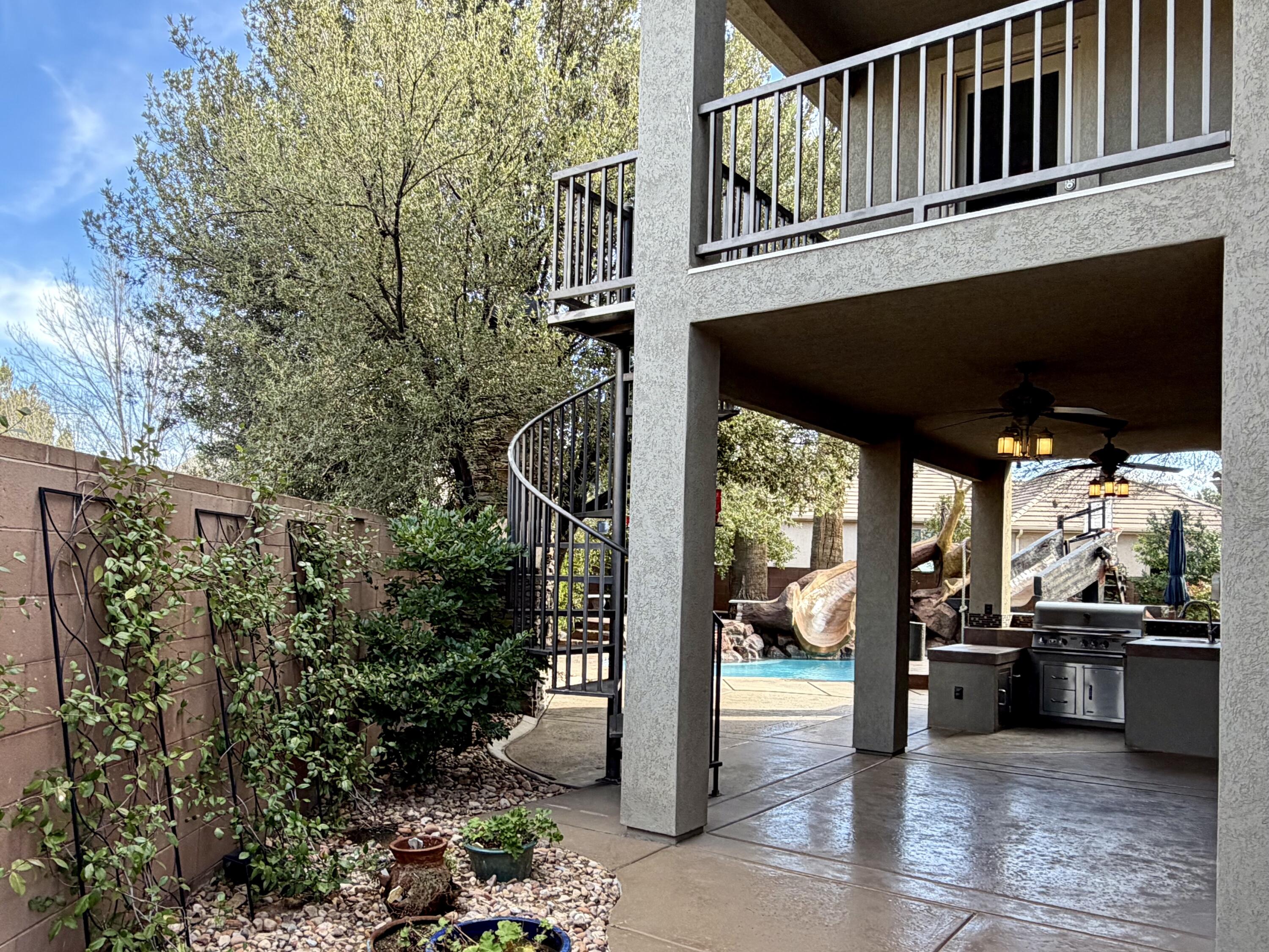 COUNTRY LANE ESTATES SOUTH - Residential