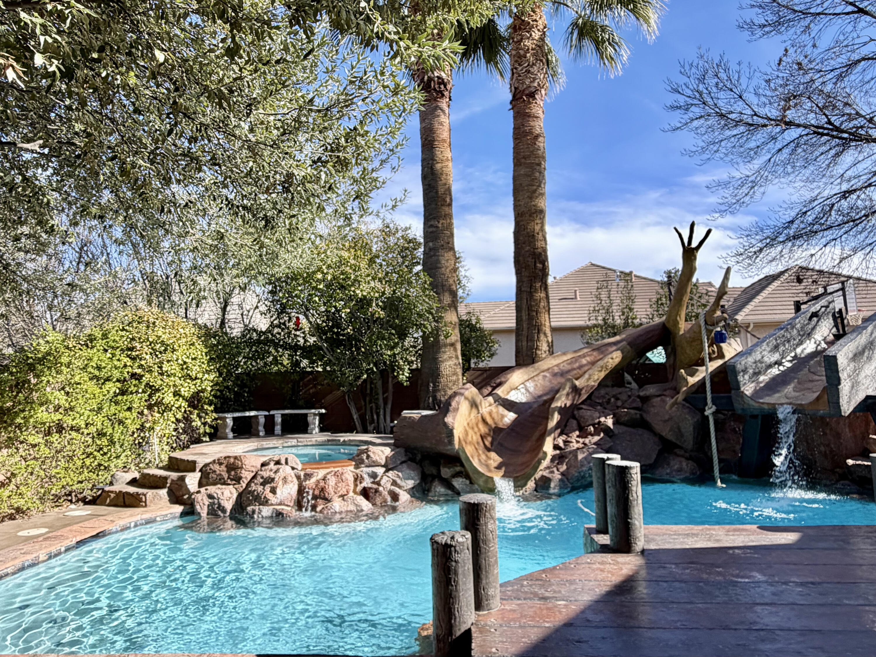 COUNTRY LANE ESTATES SOUTH - Residential