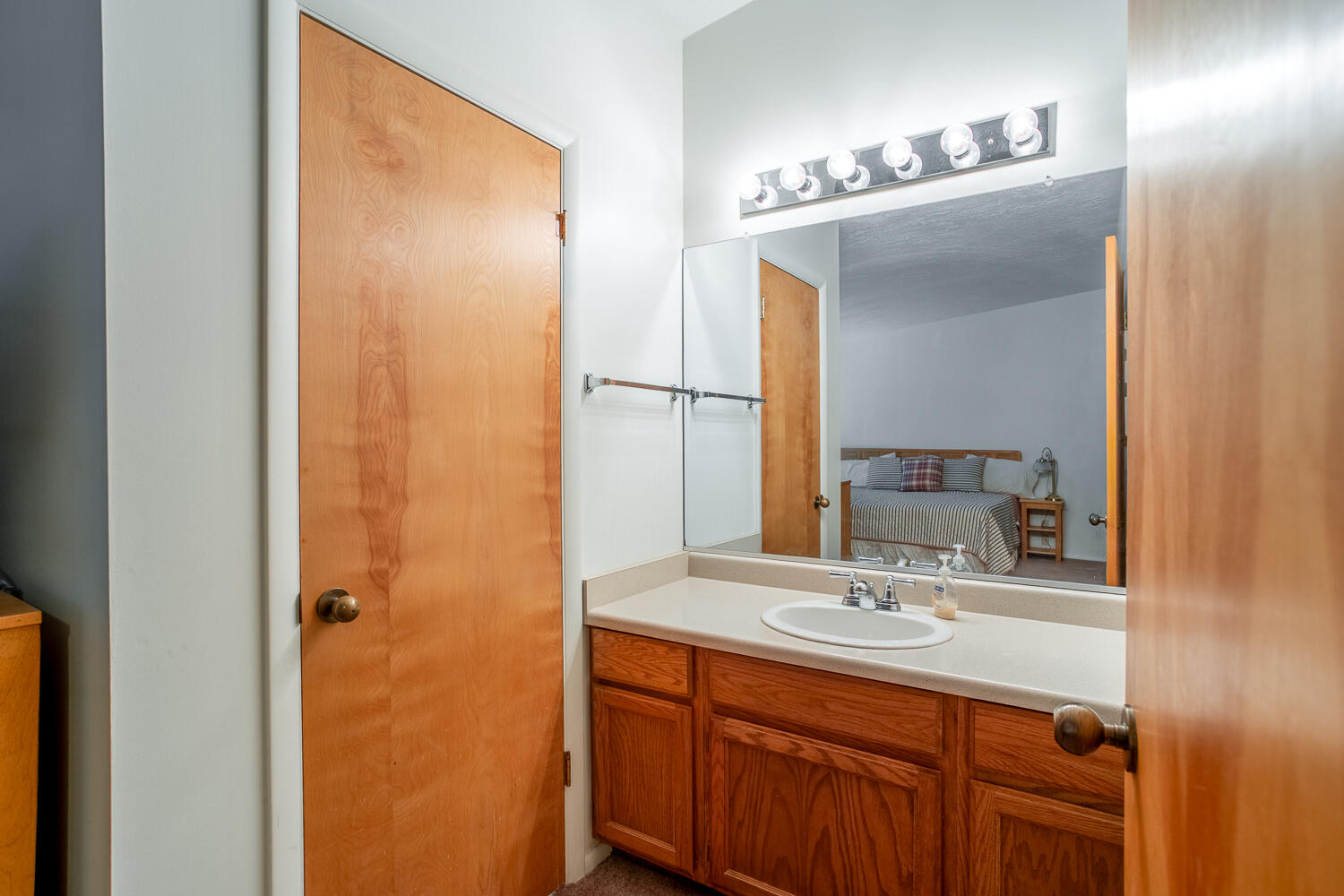 SUNFLOWER DEVELOPMENT - Residential