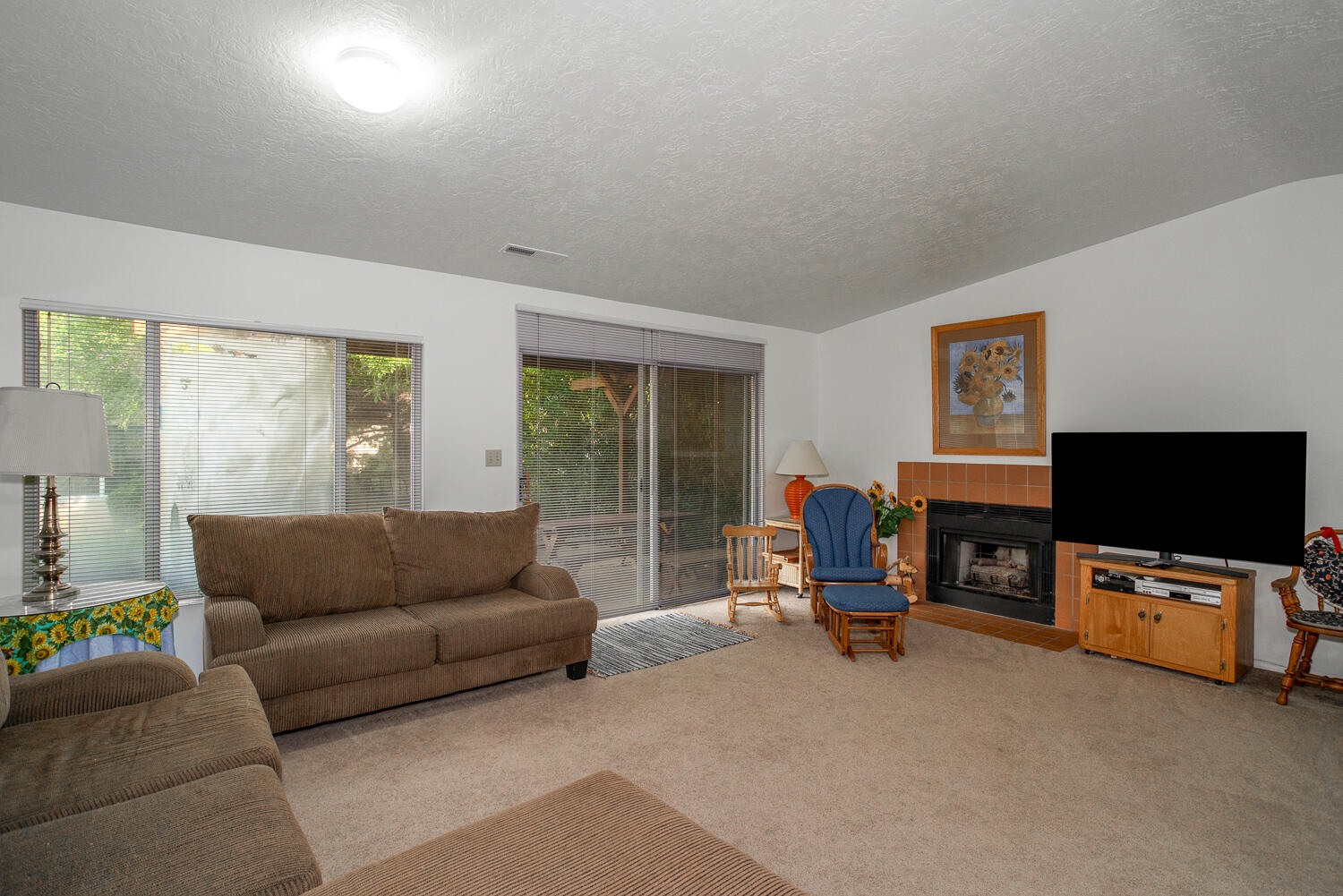 SUNFLOWER DEVELOPMENT - Residential