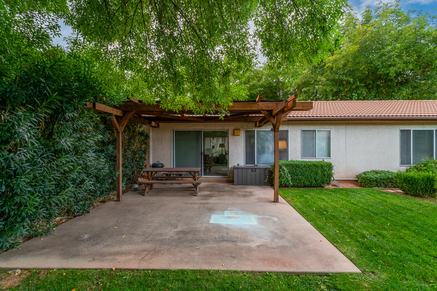 SUNFLOWER DEVELOPMENT - Residential