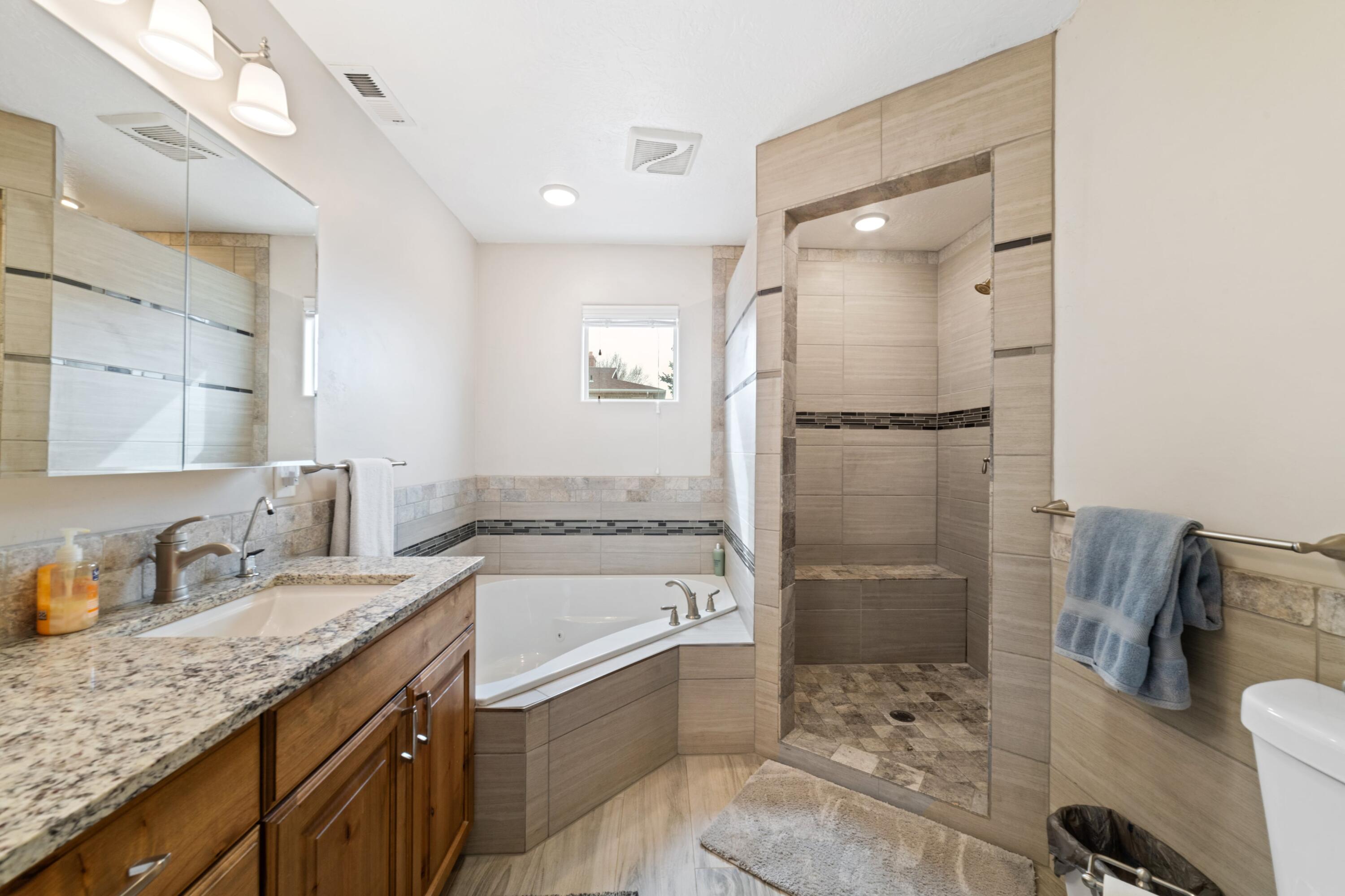 SHORT CREEK - Residential