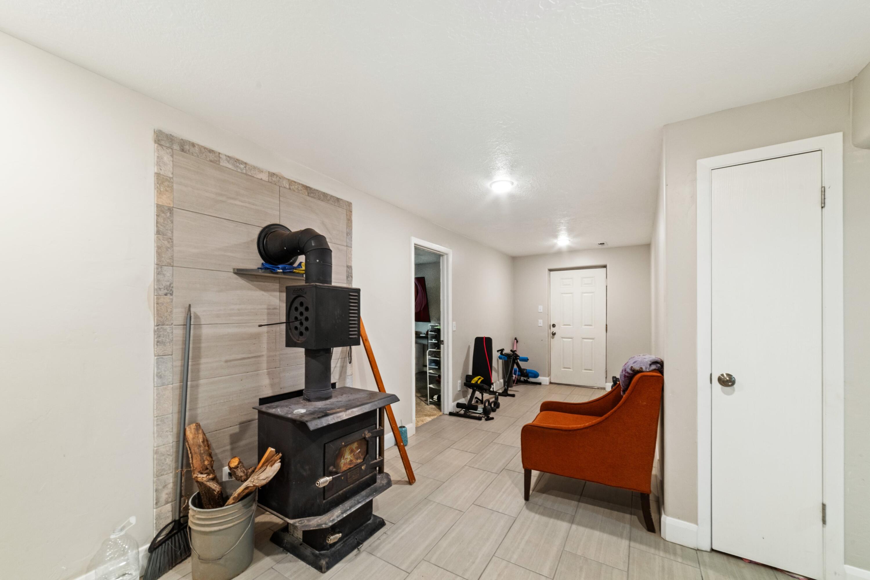 SHORT CREEK - Residential