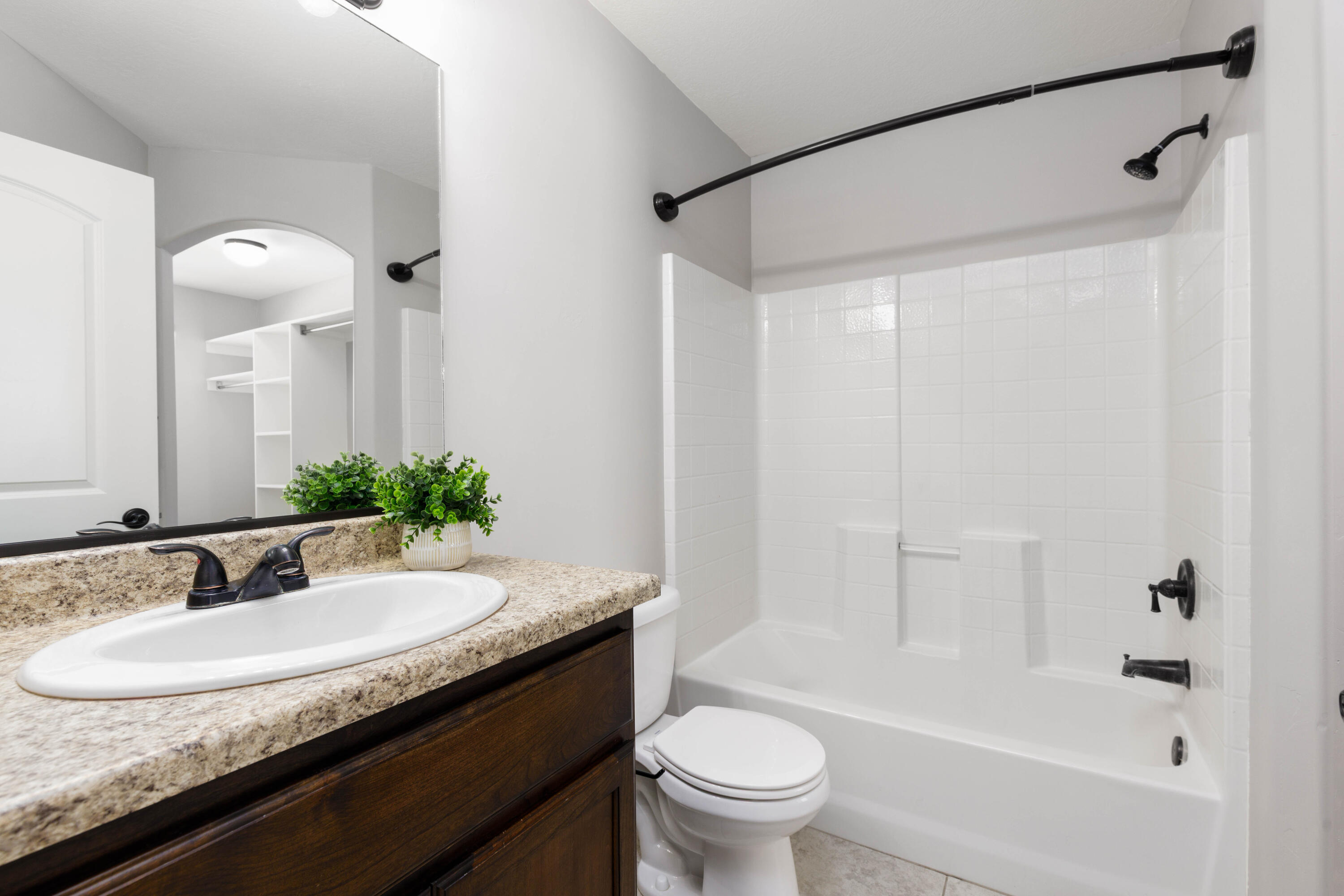 COTTAGES AT FOSSIL HILLS - Residential