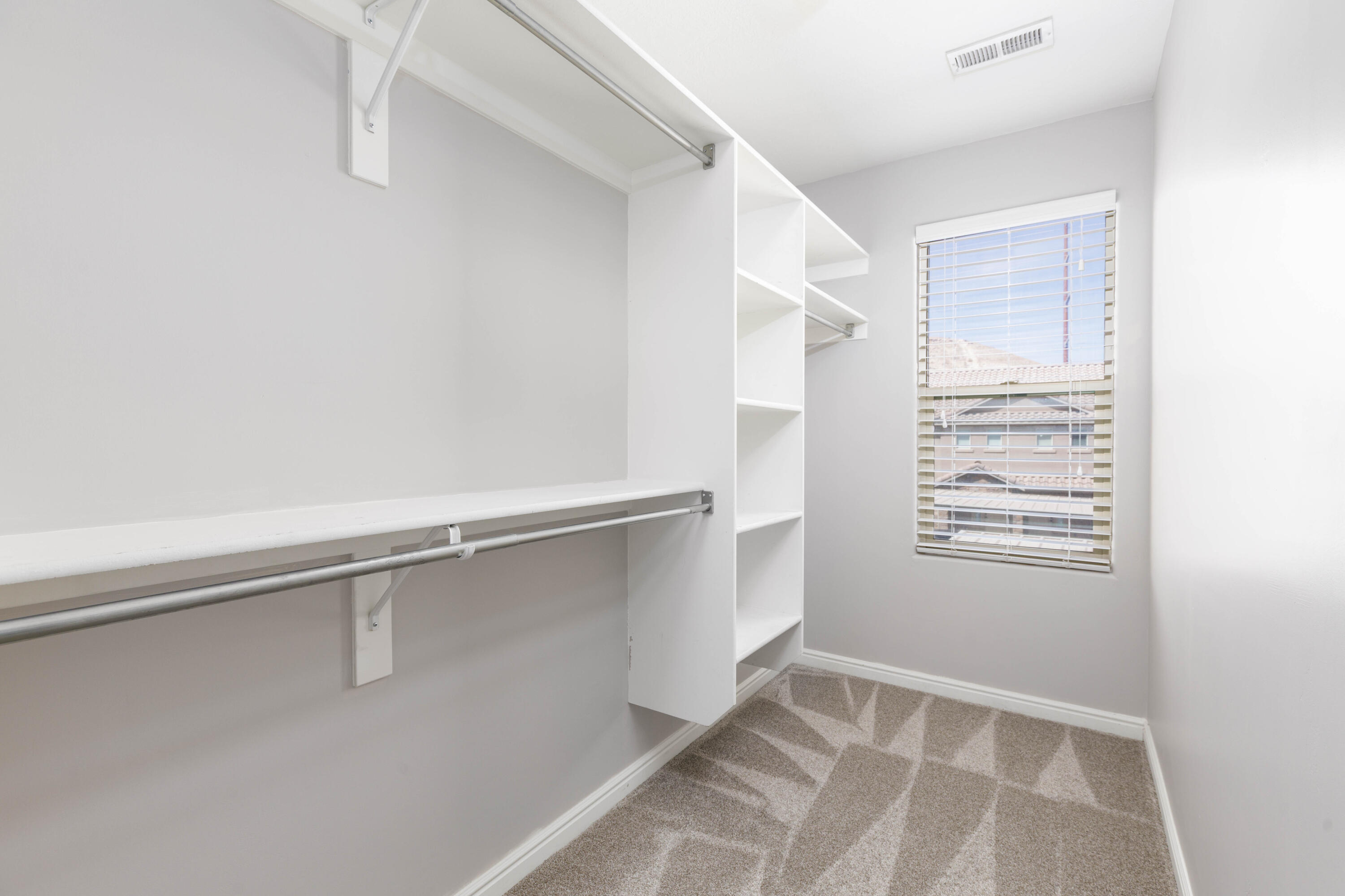 COTTAGES AT FOSSIL HILLS - Residential