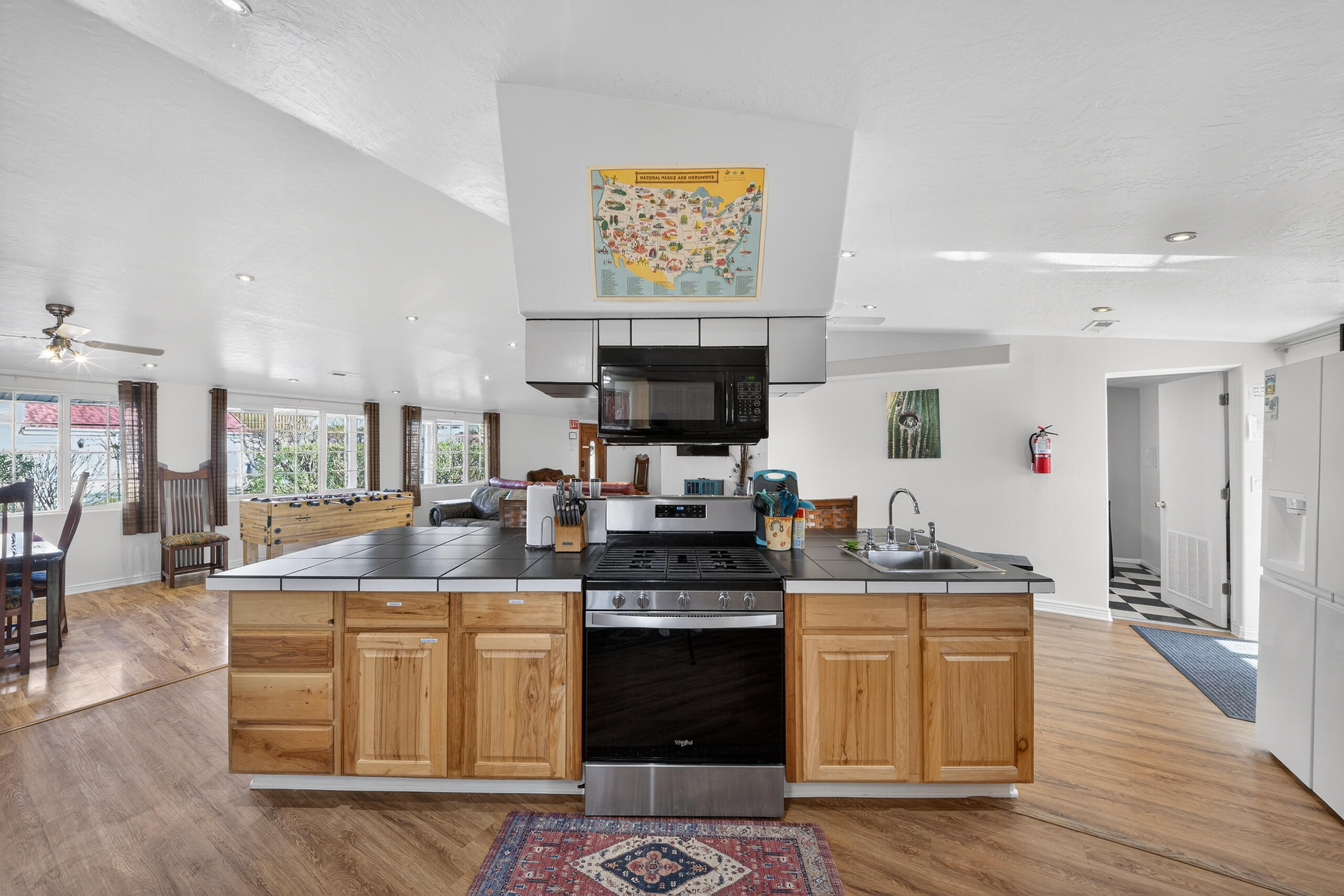 LAVERKIN TOWNSITE AND FIELD - Residential