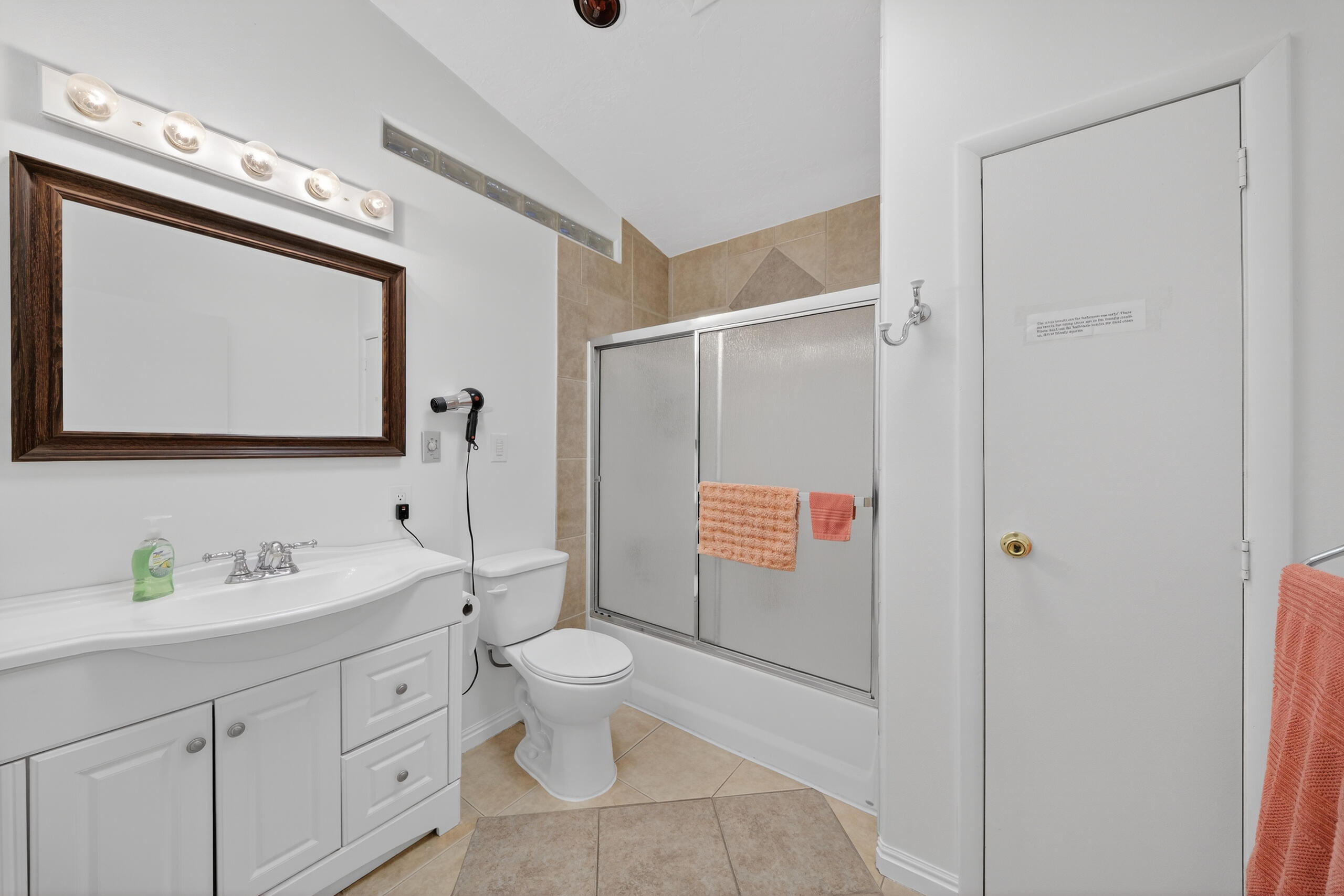 LAVERKIN TOWNSITE AND FIELD - Residential