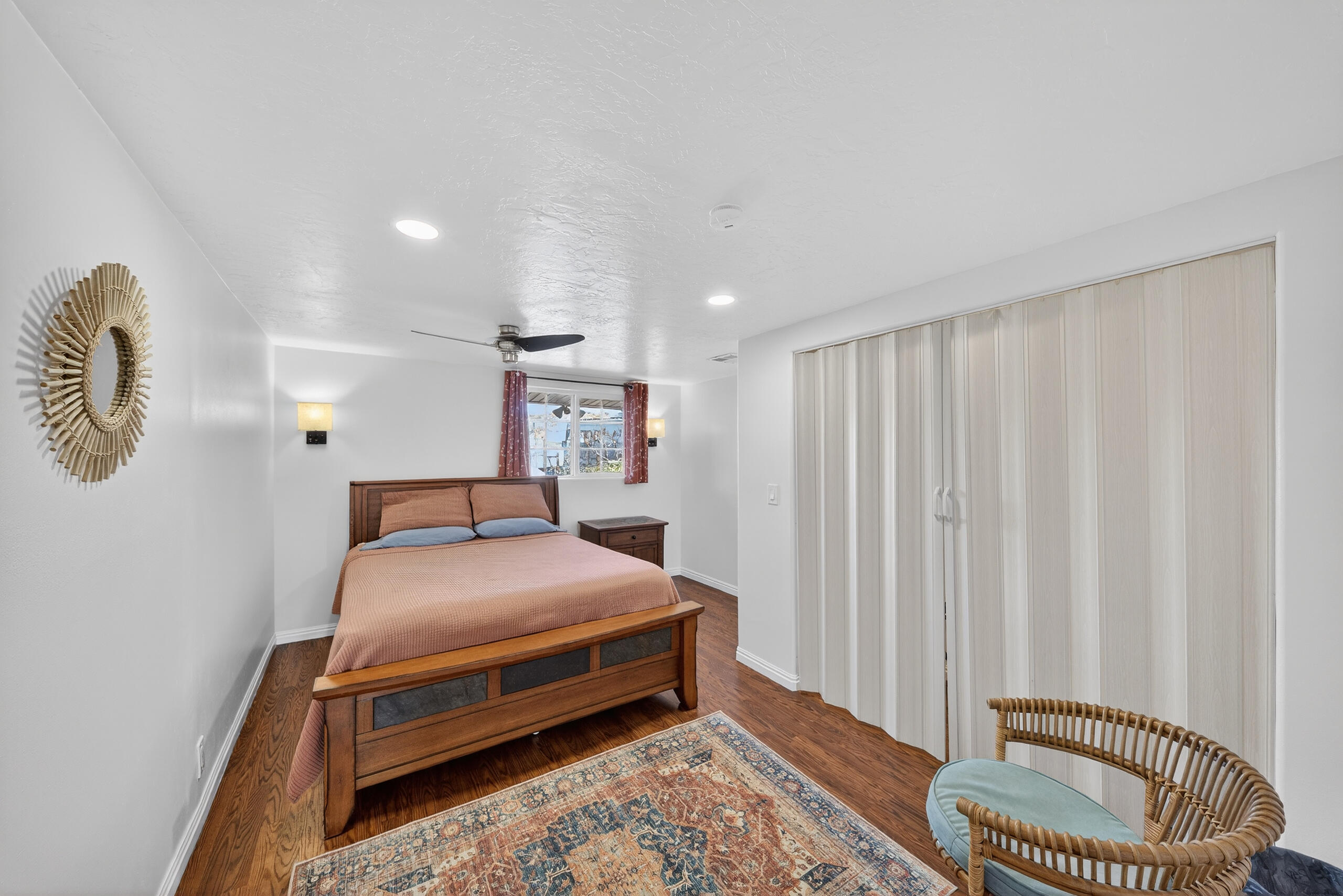 LAVERKIN TOWNSITE AND FIELD - Residential