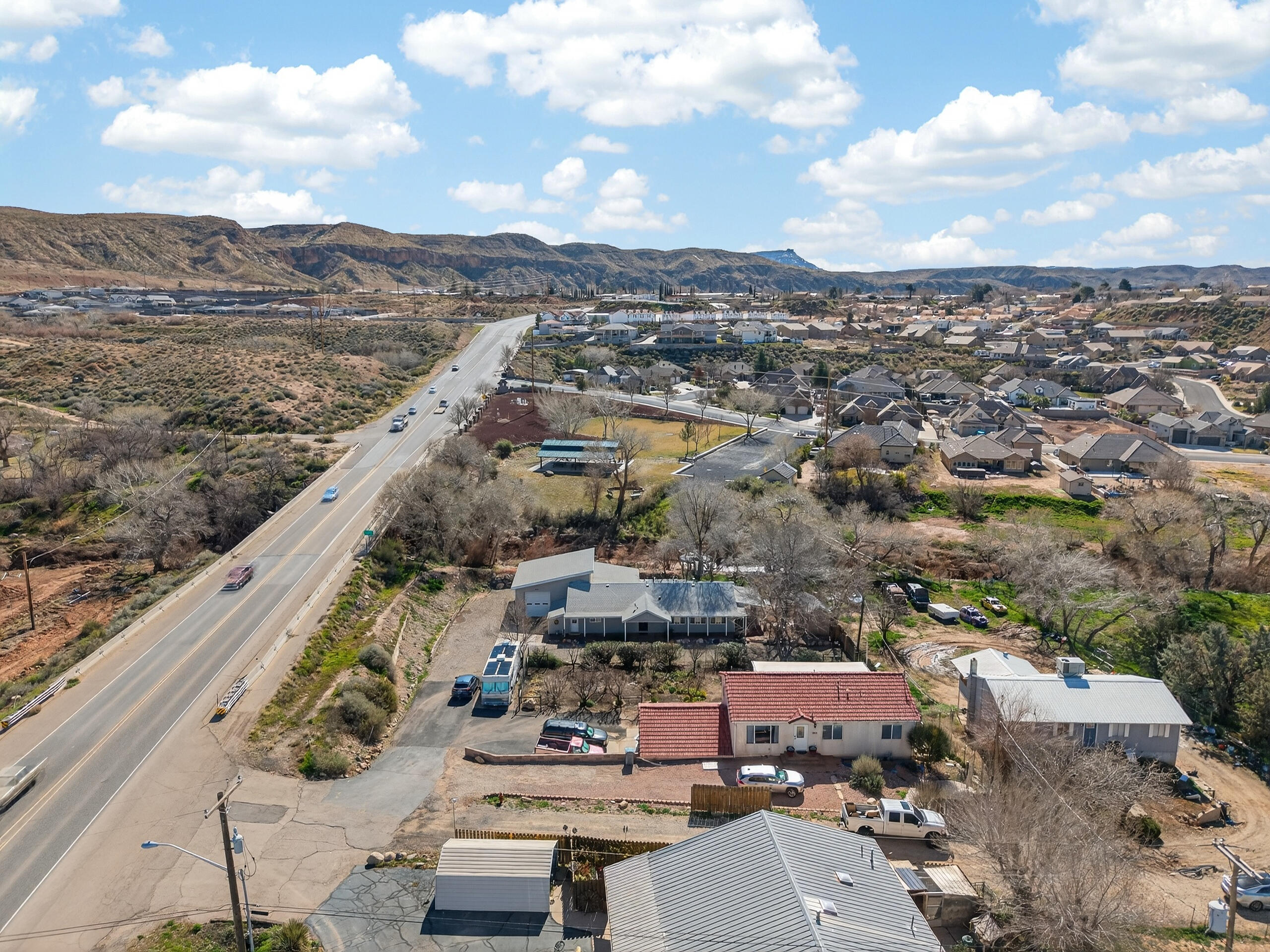 LAVERKIN TOWNSITE AND FIELD - Residential