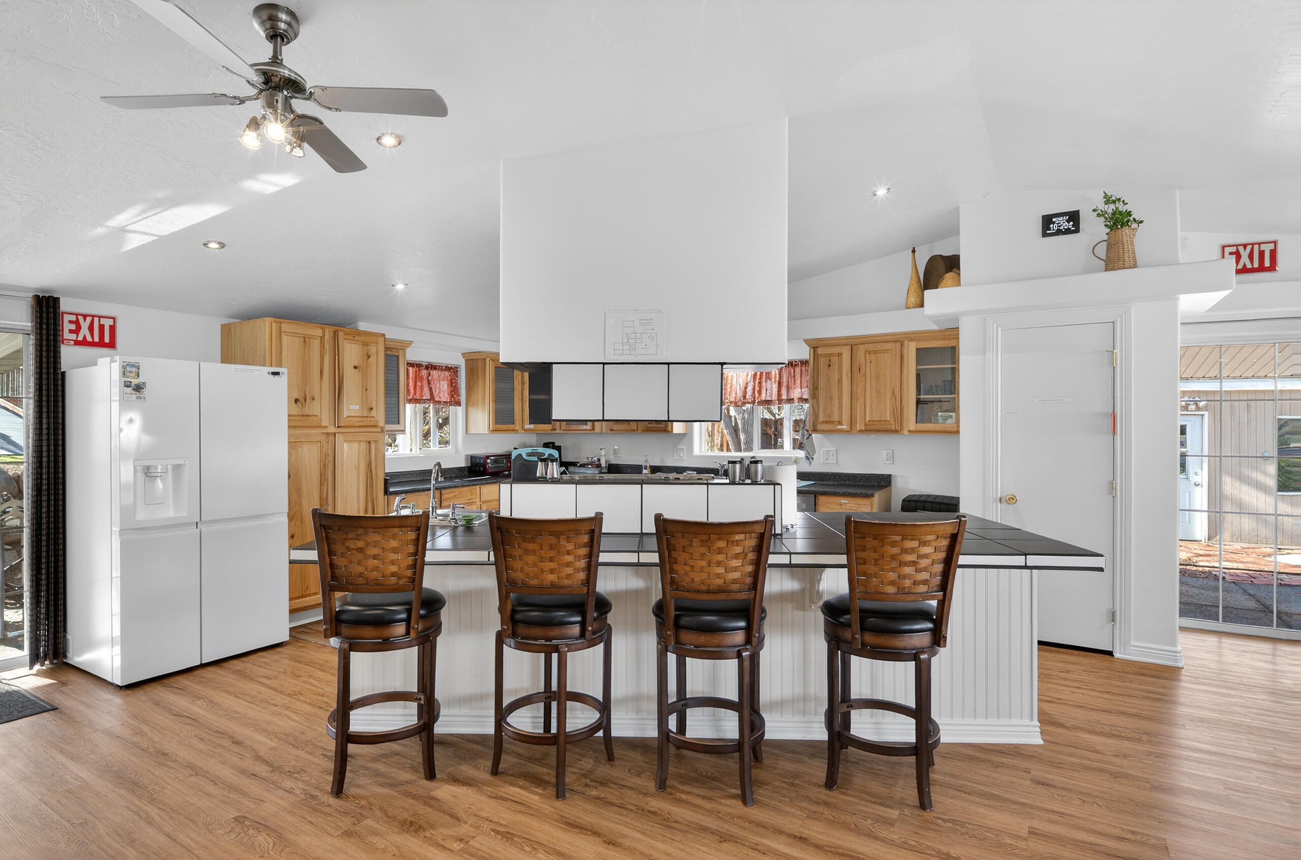 LAVERKIN TOWNSITE AND FIELD - Residential