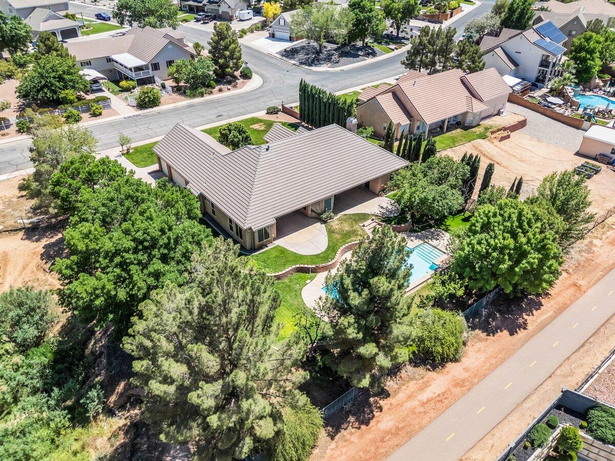 MAJESTIC VIEW - Residential