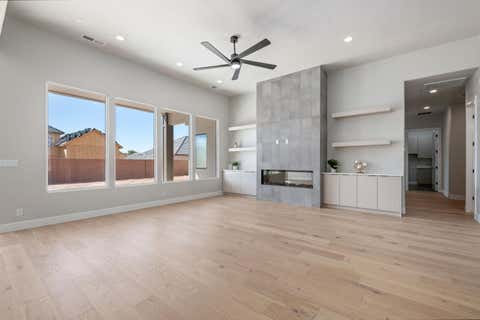 Tiny photo for 4972 S LAKEFRONT Place, Washington, UT 84780 (MLS # 26-273353)