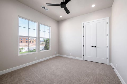 Tiny photo for 4972 S LAKEFRONT Place, Washington, UT 84780 (MLS # 26-273353)