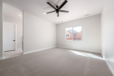 Tiny photo for 4972 S LAKEFRONT Place, Washington, UT 84780 (MLS # 26-273353)