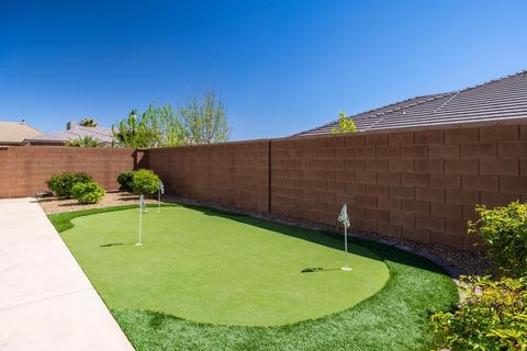 Tiny photo for 994 S 1740 E, Saint George, UT 84790 (MLS # 25-259796)