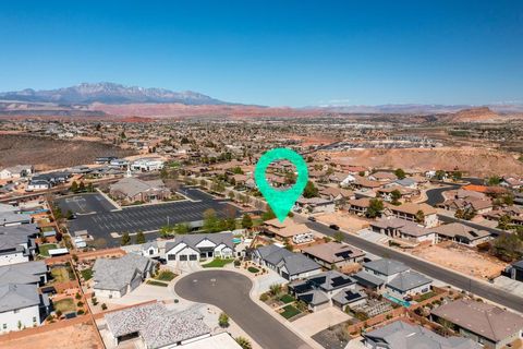 Tiny photo for 994 S 1740 E, Saint George, UT 84790 (MLS # 25-259796)