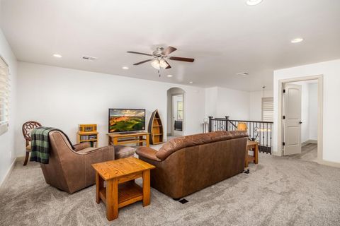 Tiny photo for 994 S 1740 E, Saint George, UT 84790 (MLS # 25-259796)