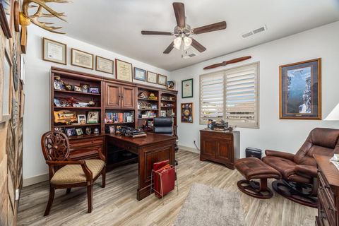 Tiny photo for 994 S 1740 E, Saint George, UT 84790 (MLS # 25-259796)