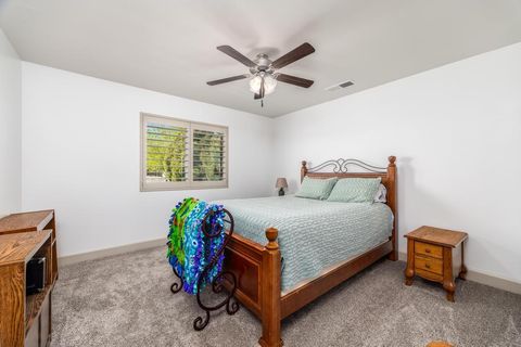 Tiny photo for 994 S 1740 E, Saint George, UT 84790 (MLS # 25-259796)