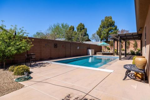 Tiny photo for 994 S 1740 E, Saint George, UT 84790 (MLS # 25-259796)