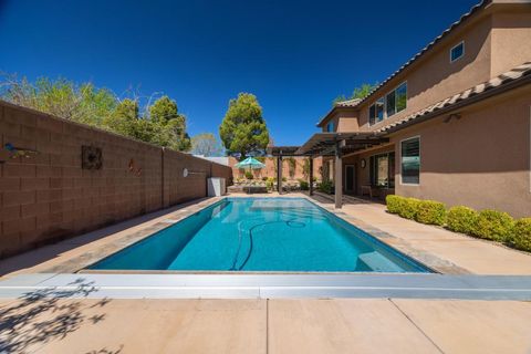 Tiny photo for 994 S 1740 E, Saint George, UT 84790 (MLS # 25-259796)