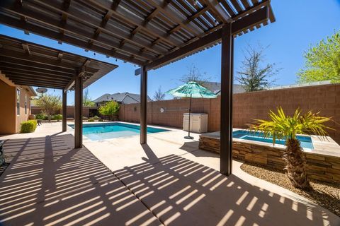 Tiny photo for 994 S 1740 E, Saint George, UT 84790 (MLS # 25-259796)