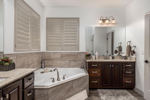 Tiny photo for 994 S 1740 E, Saint George, UT 84790 (MLS # 25-259796)