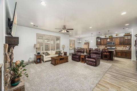 Tiny photo for 994 S 1740 E, Saint George, UT 84790 (MLS # 25-259796)