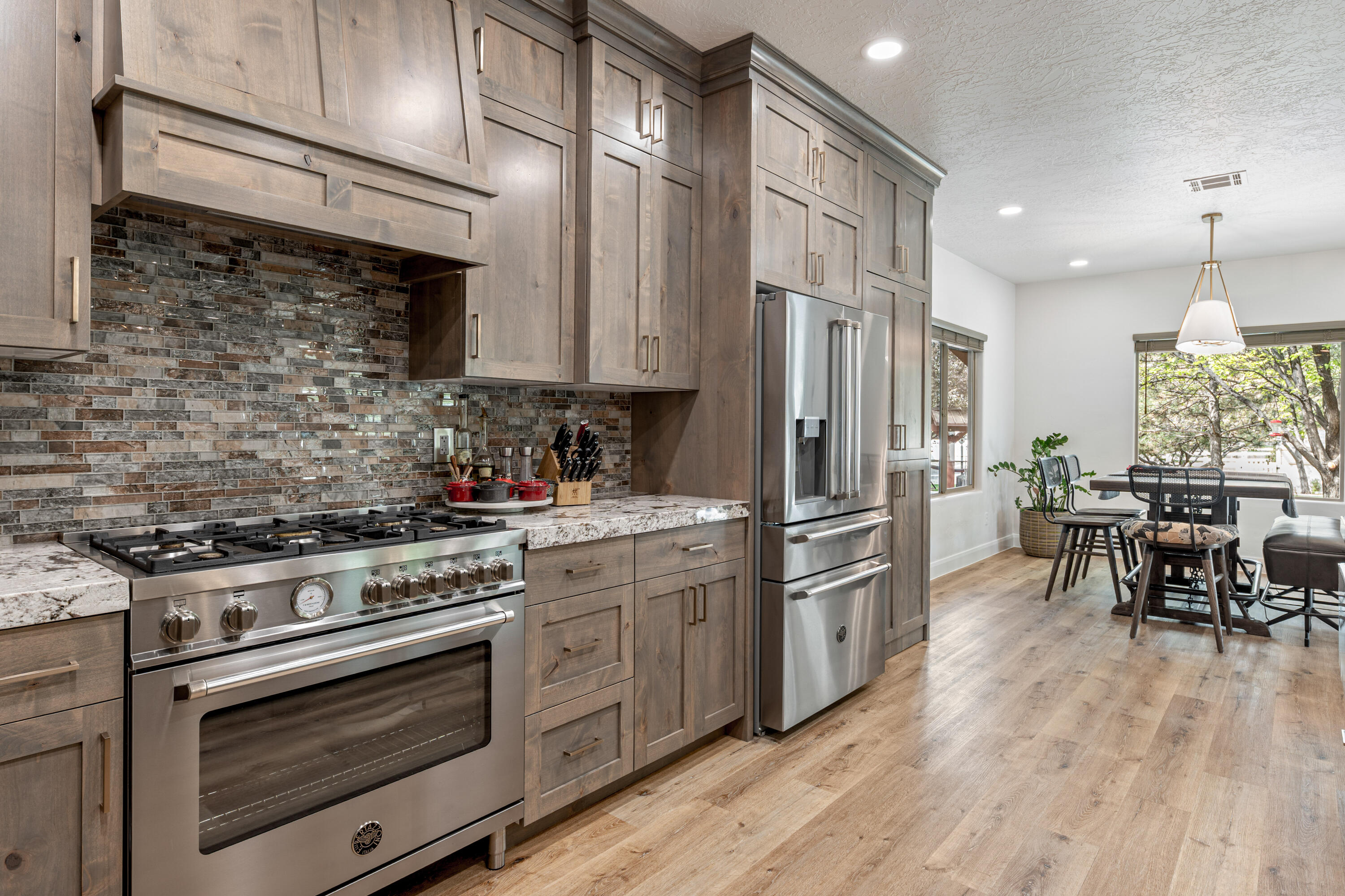 DIAMOND VALLEY ACRES - Residential