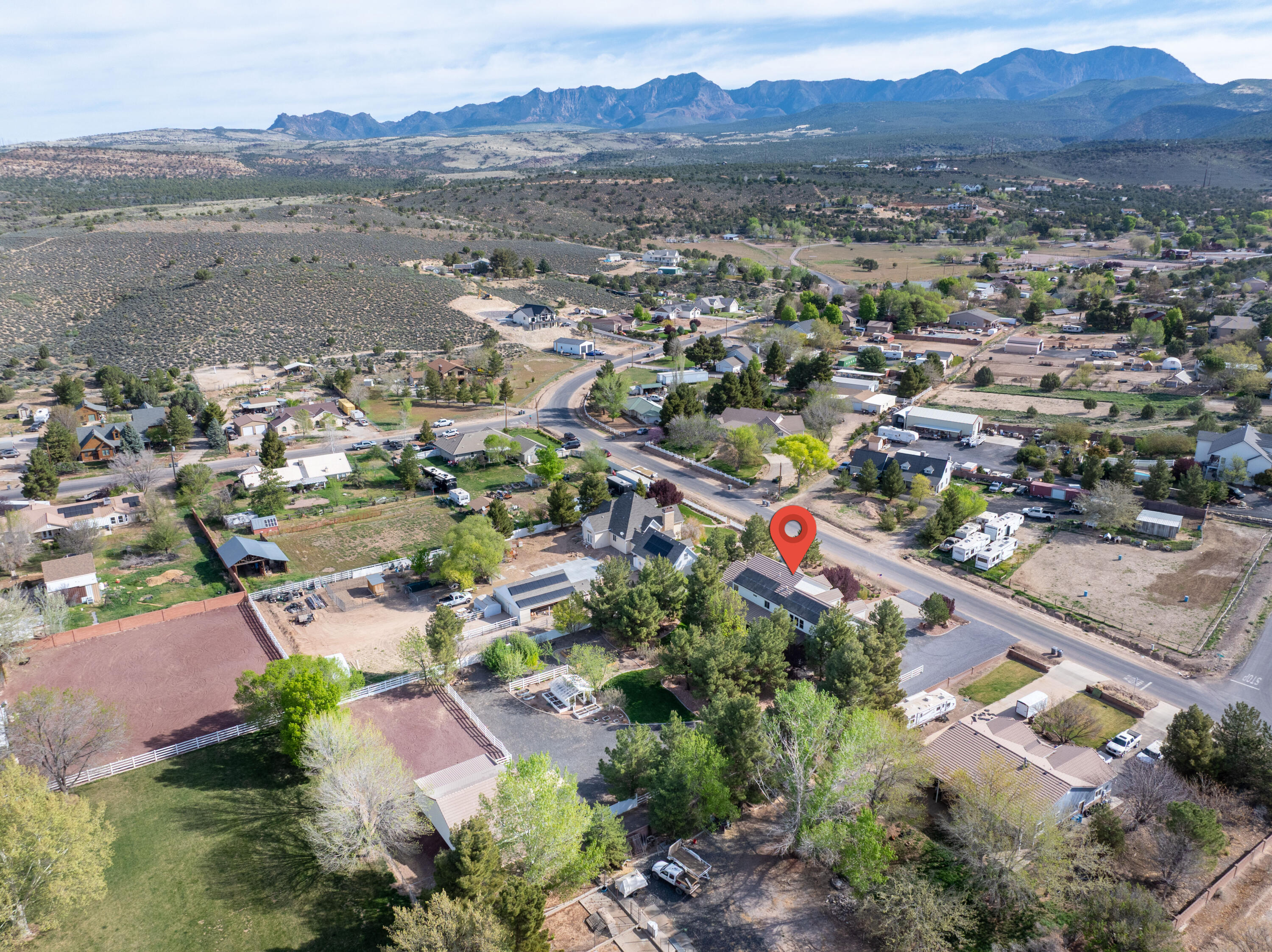 DIAMOND VALLEY ACRES - Residential