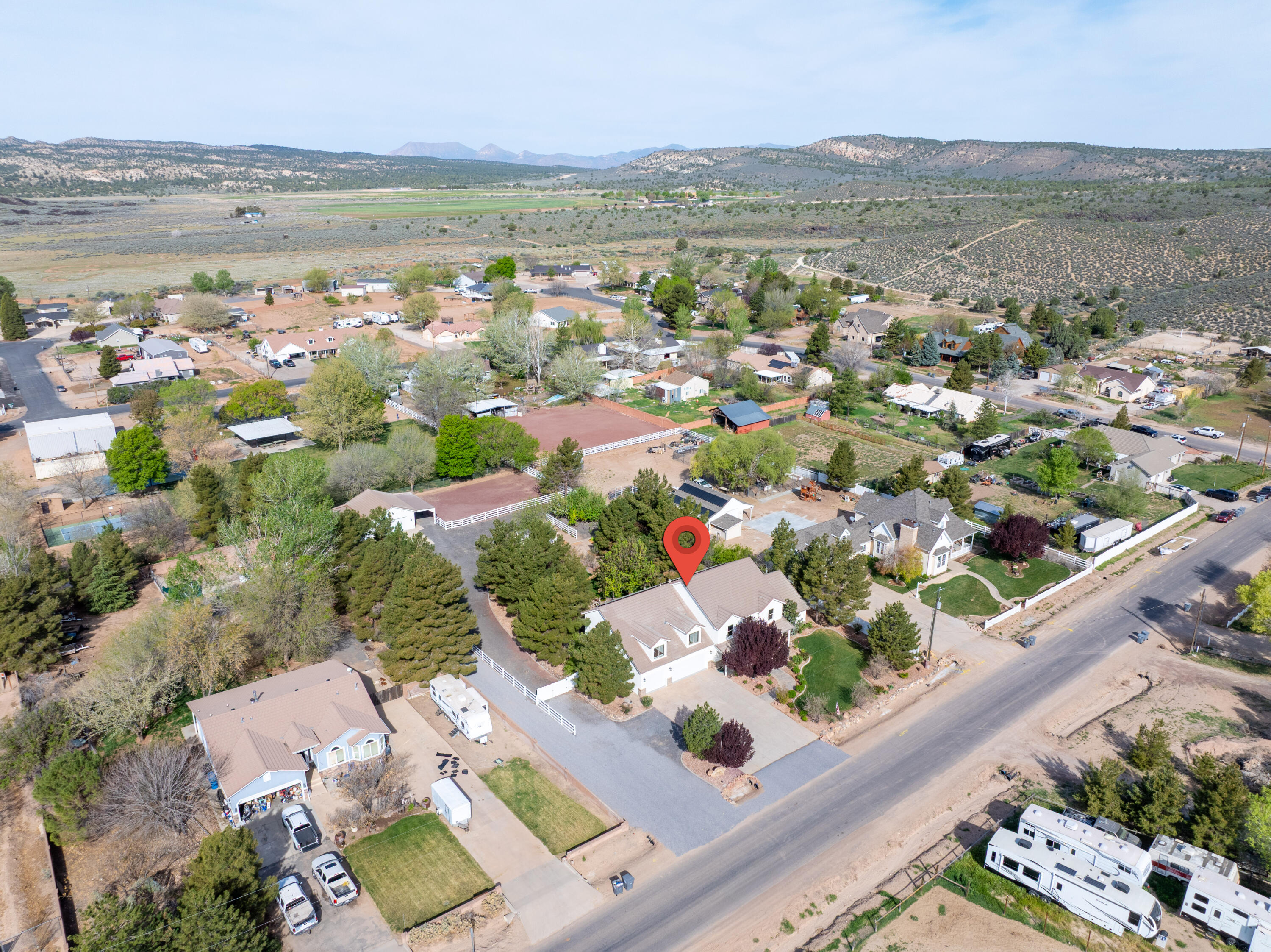 DIAMOND VALLEY ACRES - Residential