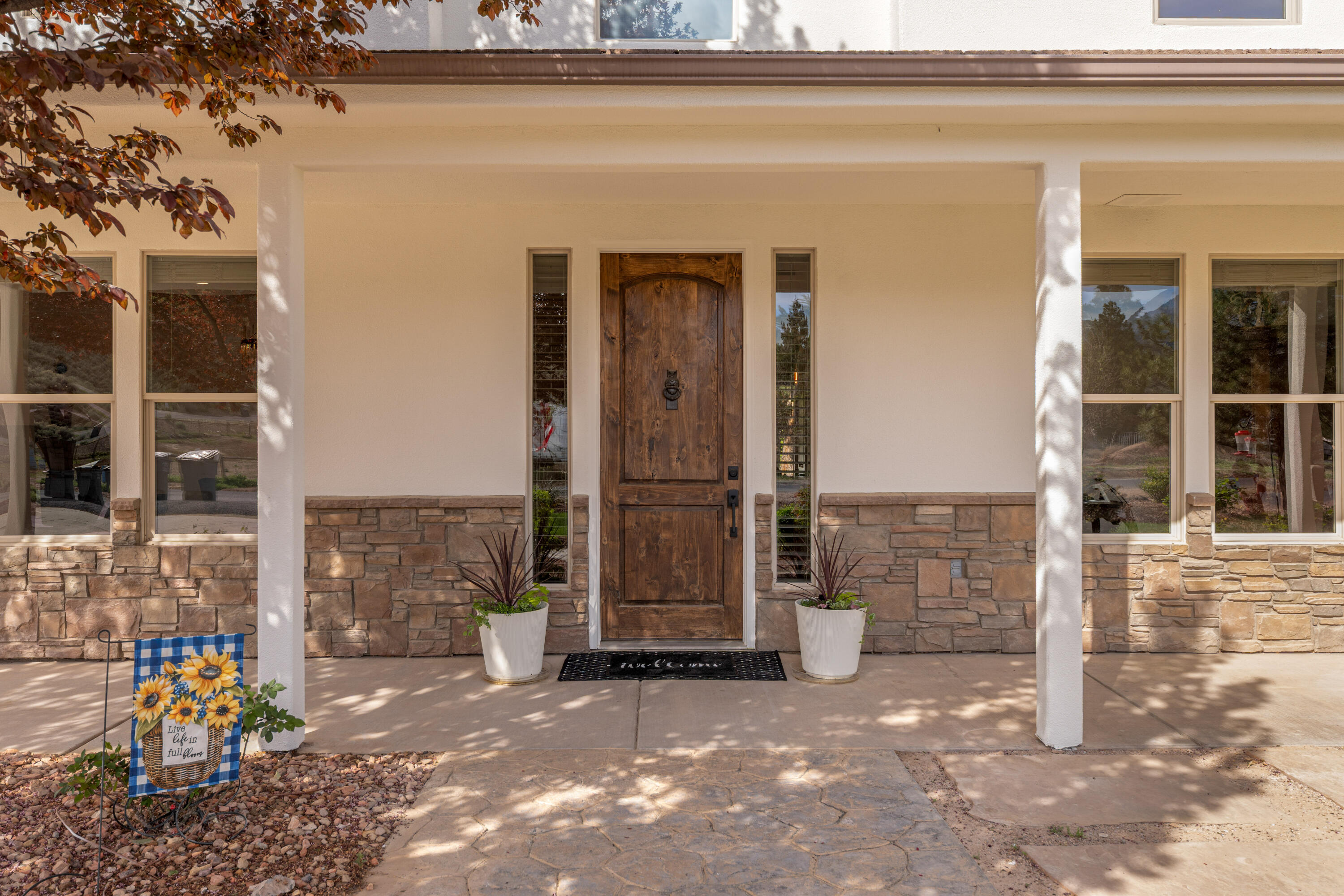 DIAMOND VALLEY ACRES - Residential