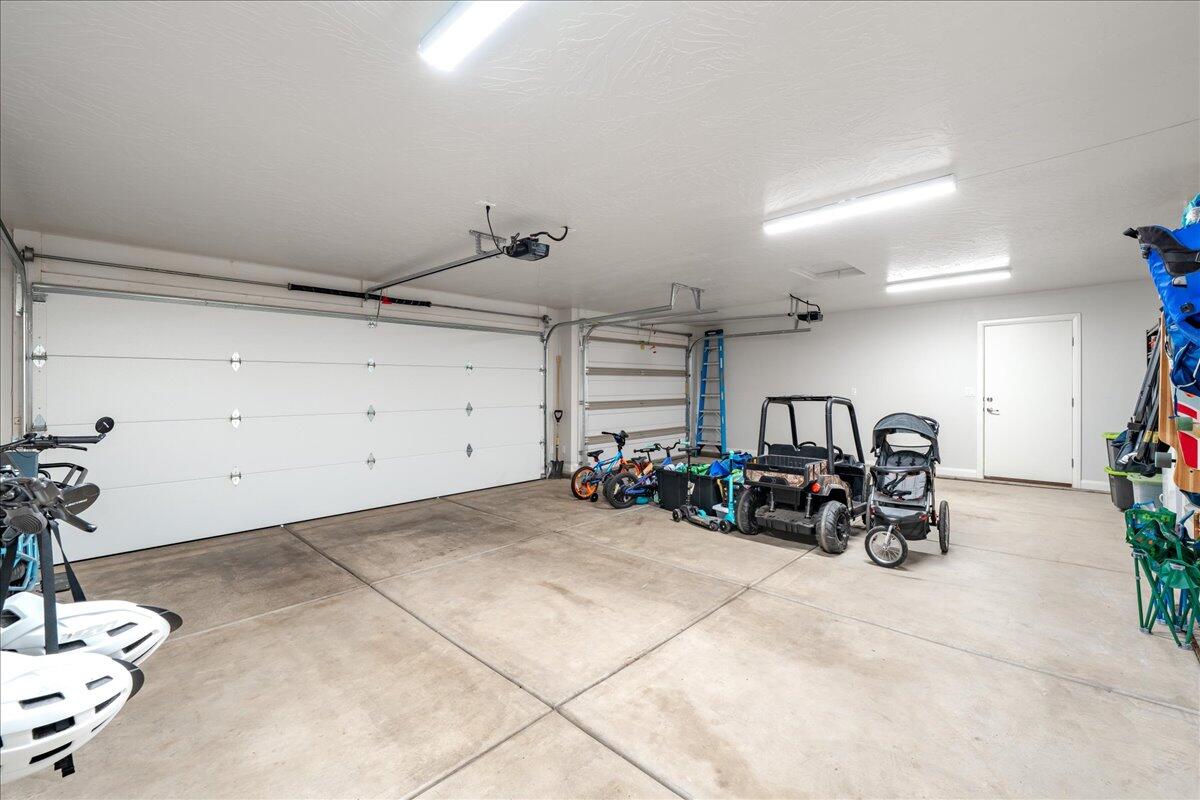 RED WATERS - Residential