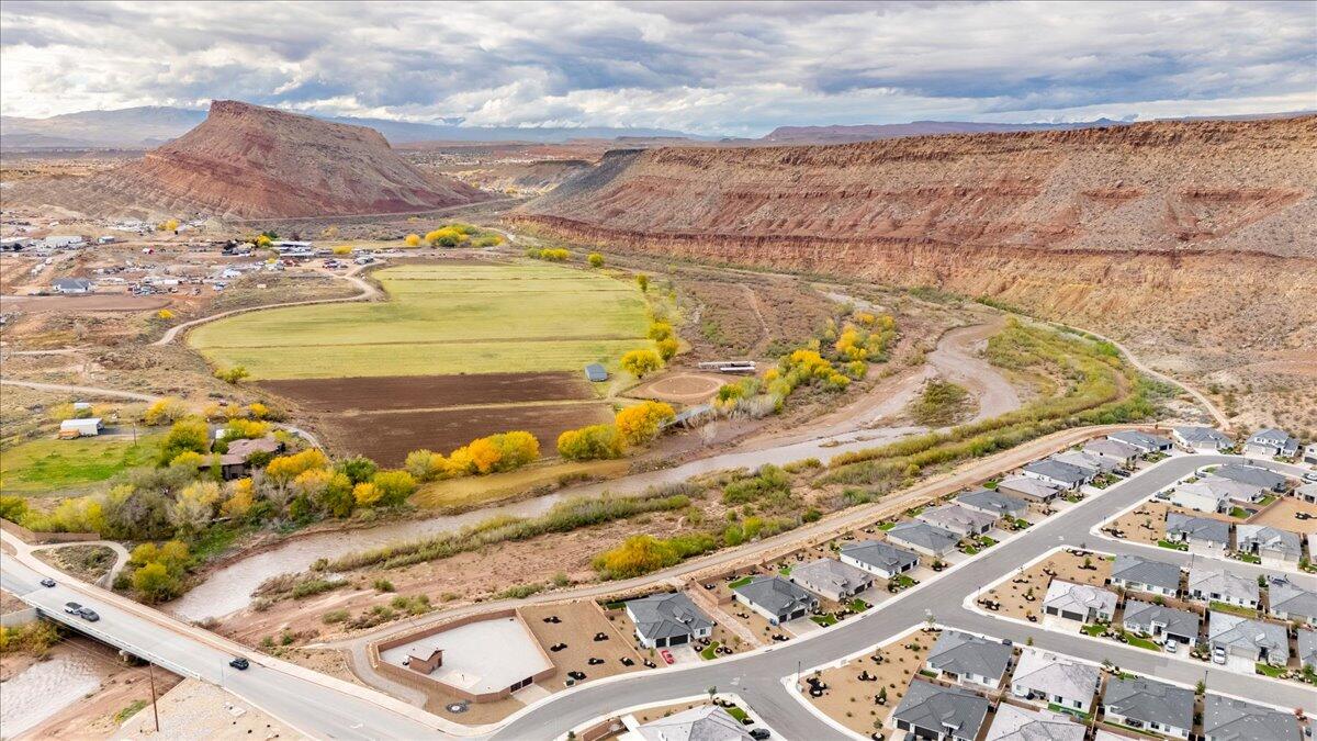 RED WATERS - Residential