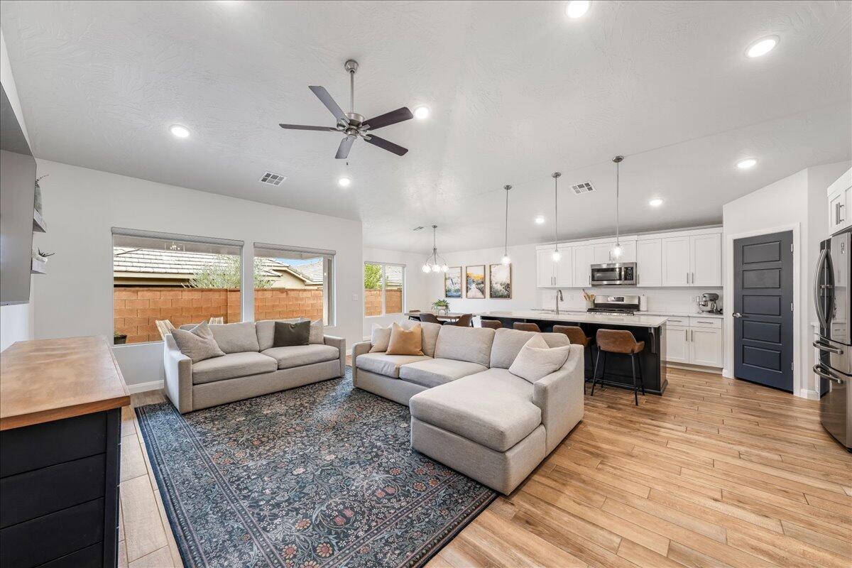 RED WATERS - Residential