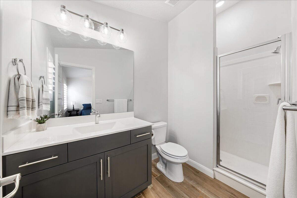 RED WATERS - Residential