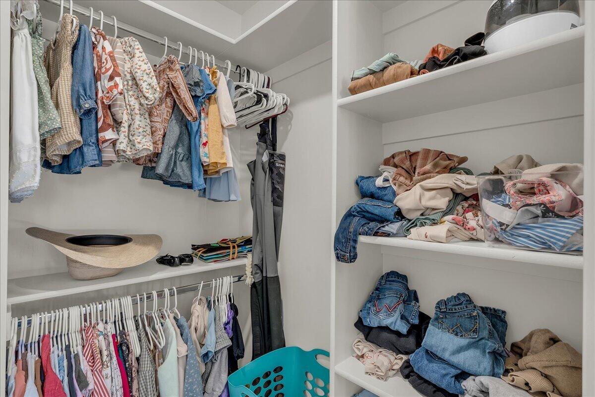 ENTERPRISE TOWNSITE - Residential