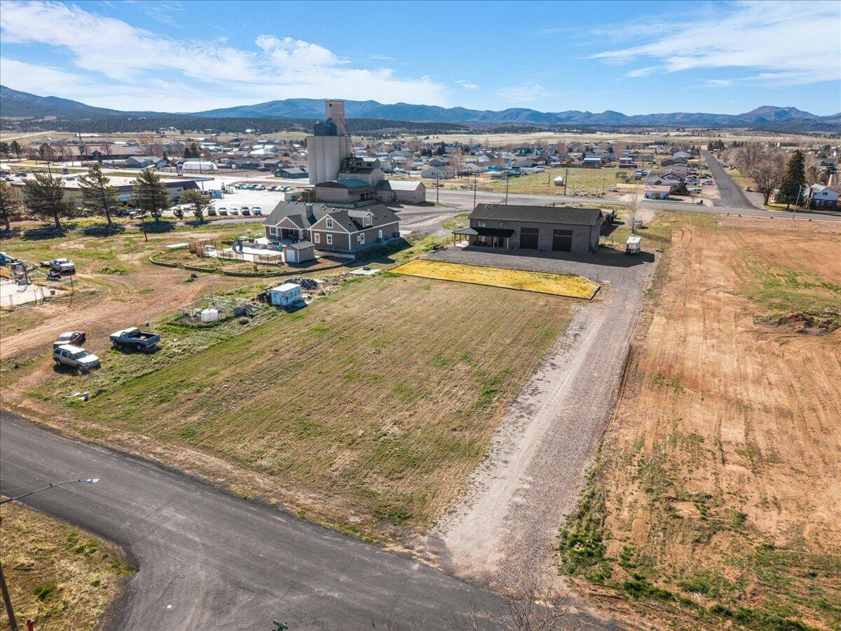 ENTERPRISE TOWNSITE - Residential