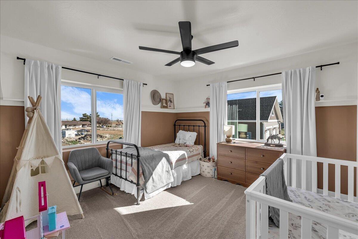 ENTERPRISE TOWNSITE - Residential