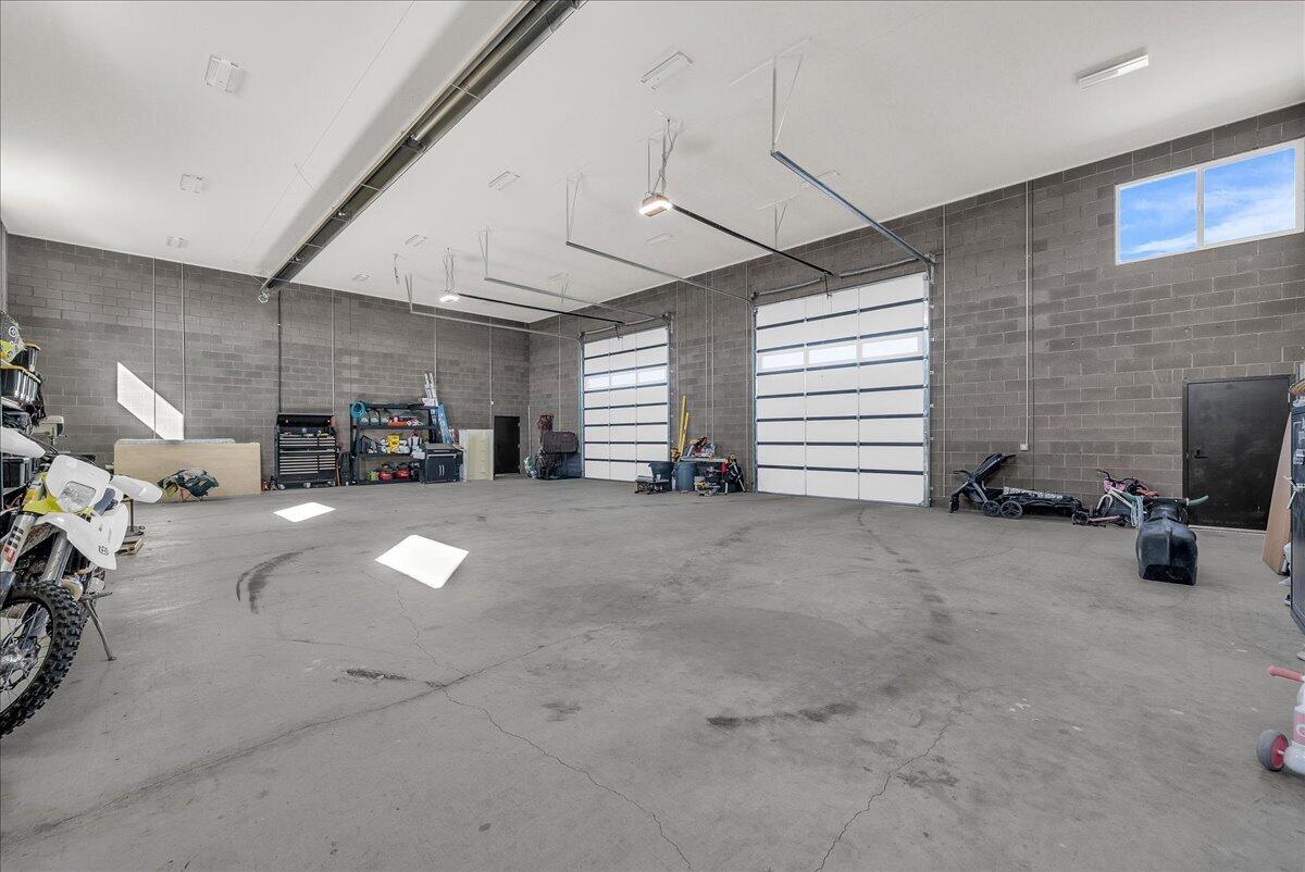 ENTERPRISE TOWNSITE - Residential