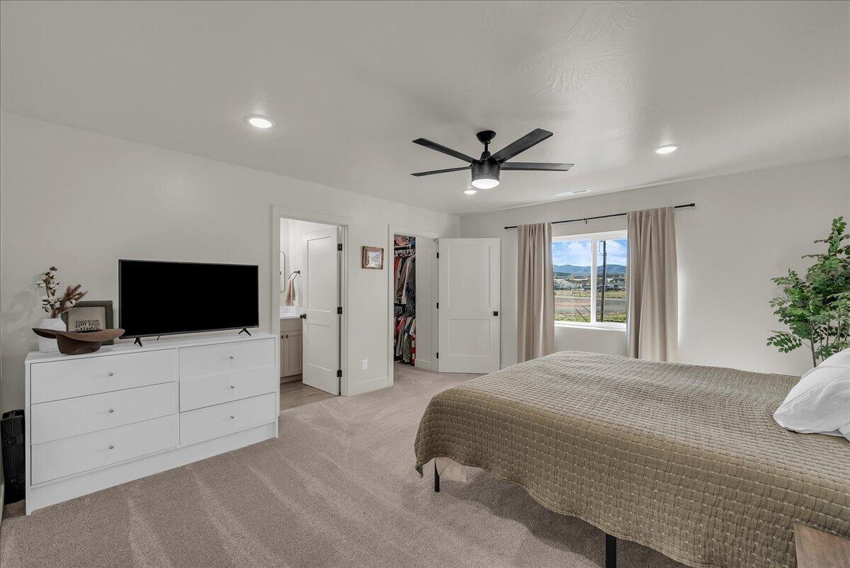 ENTERPRISE TOWNSITE - Residential