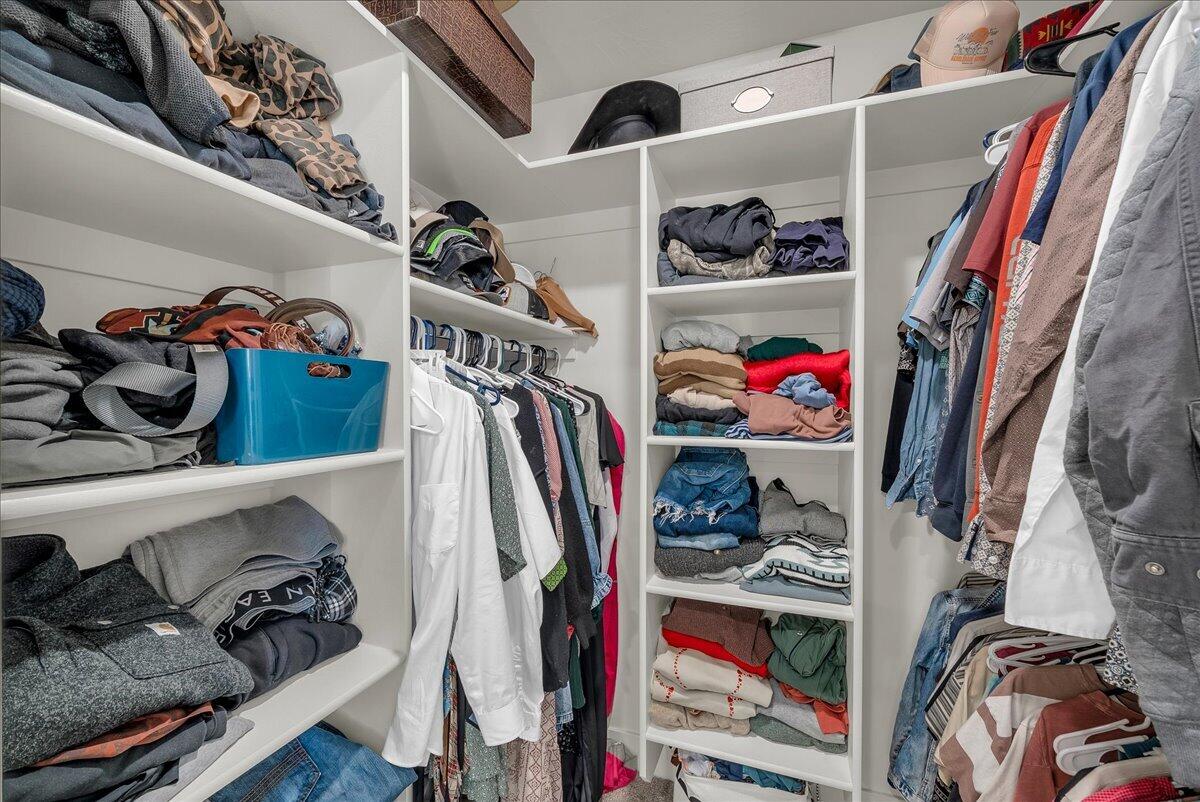 ENTERPRISE TOWNSITE - Residential