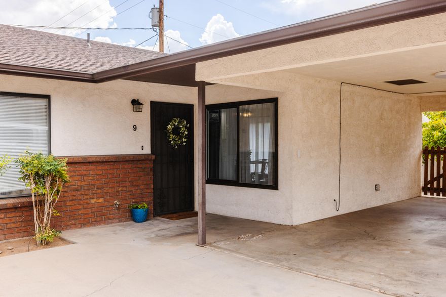 Freshly remodeled and upgraded! This is a darling townhome ready to move in! Everything is brand new! New luxury vinyl plank flooring, new paint, new windows, new tile. Spacious kitchen with brand new cabinets, new appliances, new quartz counters. Large walk-in closet in primary bedroom, with a beautiful bathroom with an over-sized shower. This is in a great location, close to downtown, shopping and restaurants. Bring your pickiest buyers, this is a charming townhome!