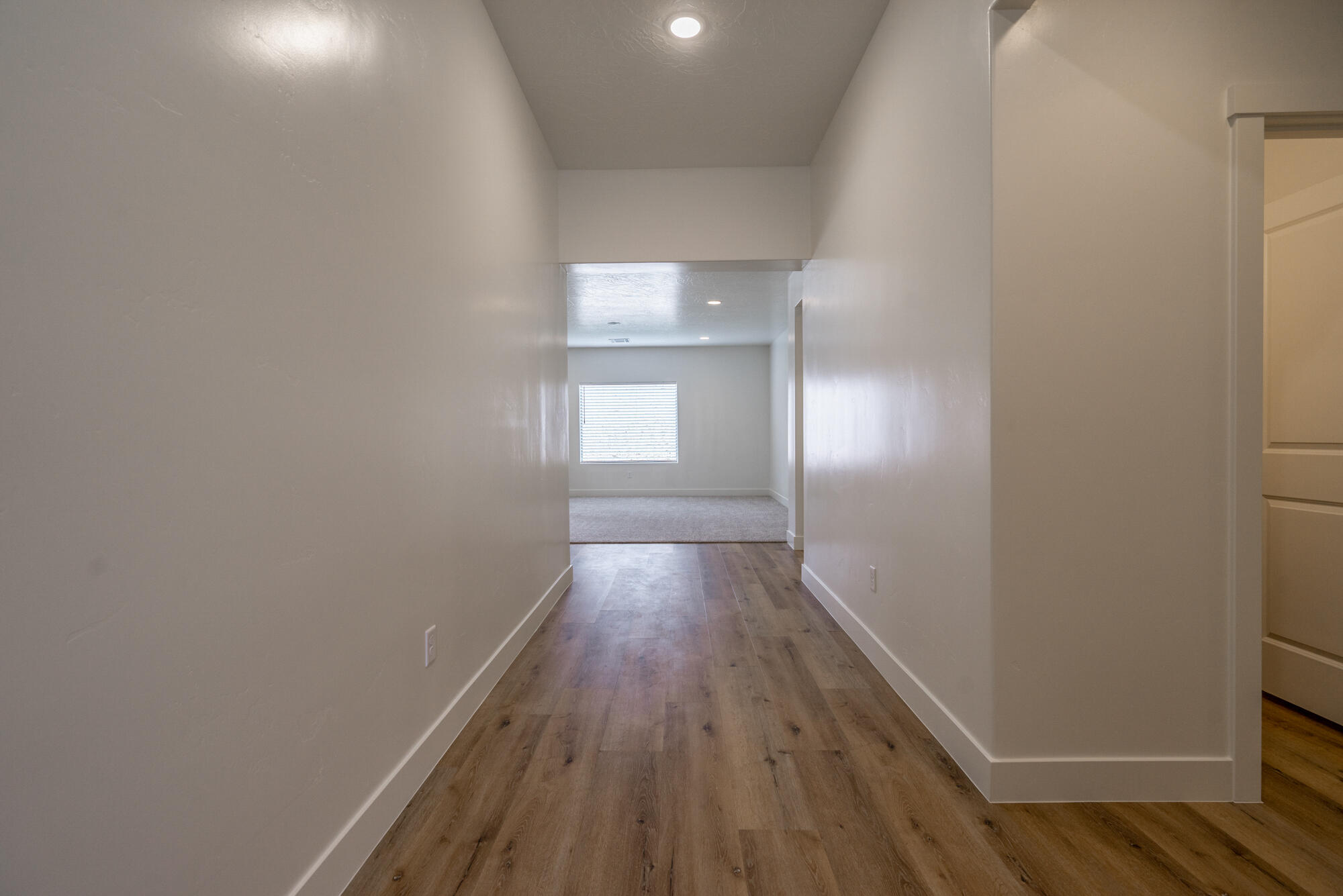 DESERT CROSSING - Residential