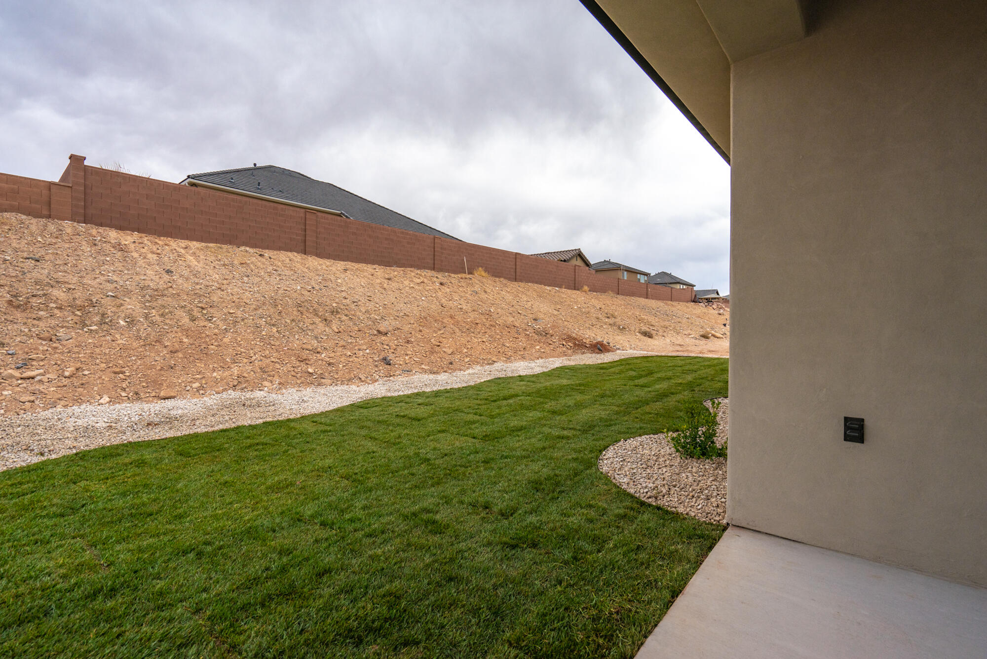 DESERT CROSSING - Residential