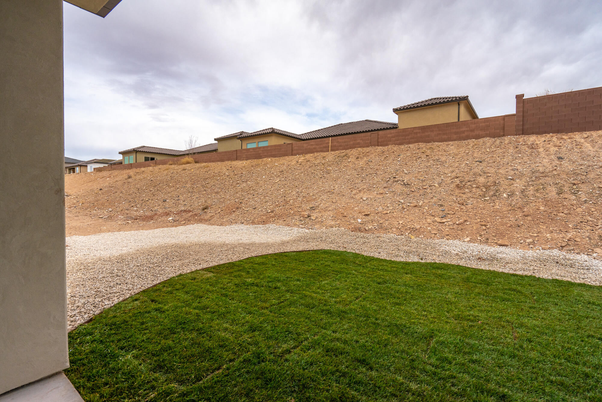 DESERT CROSSING - Residential
