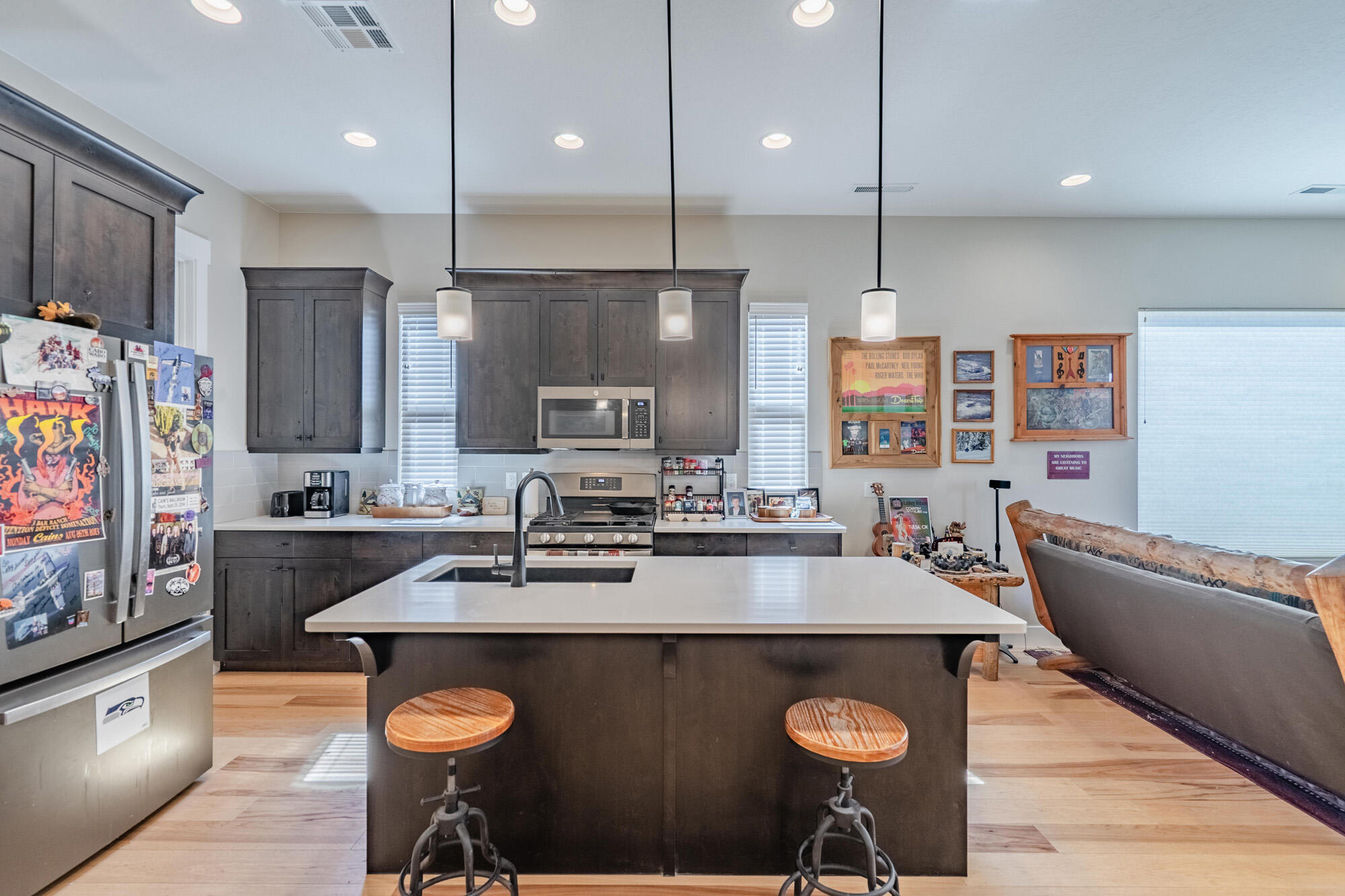 VILLAS AT SUN RIVER - Residential