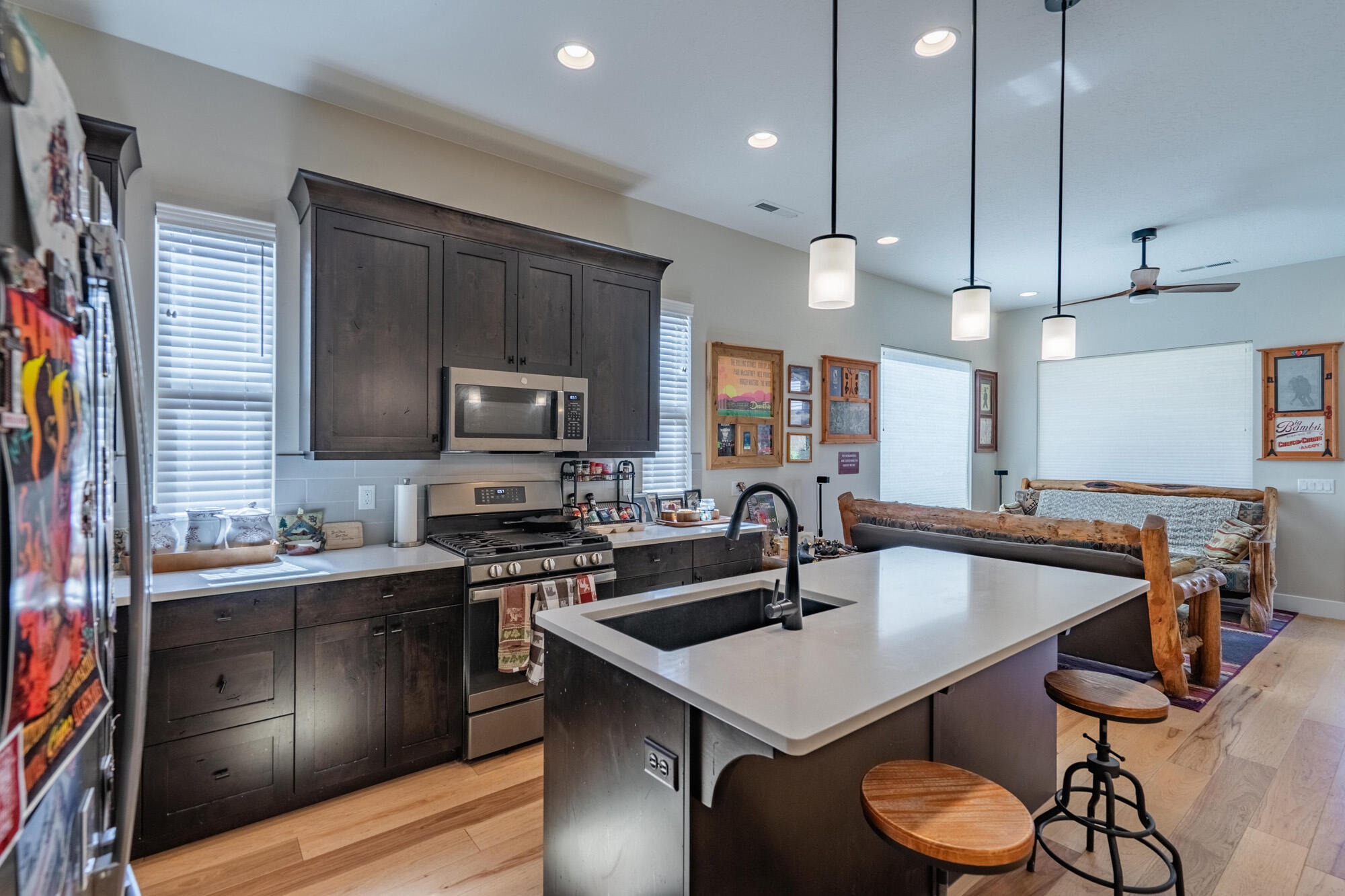 VILLAS AT SUN RIVER - Residential