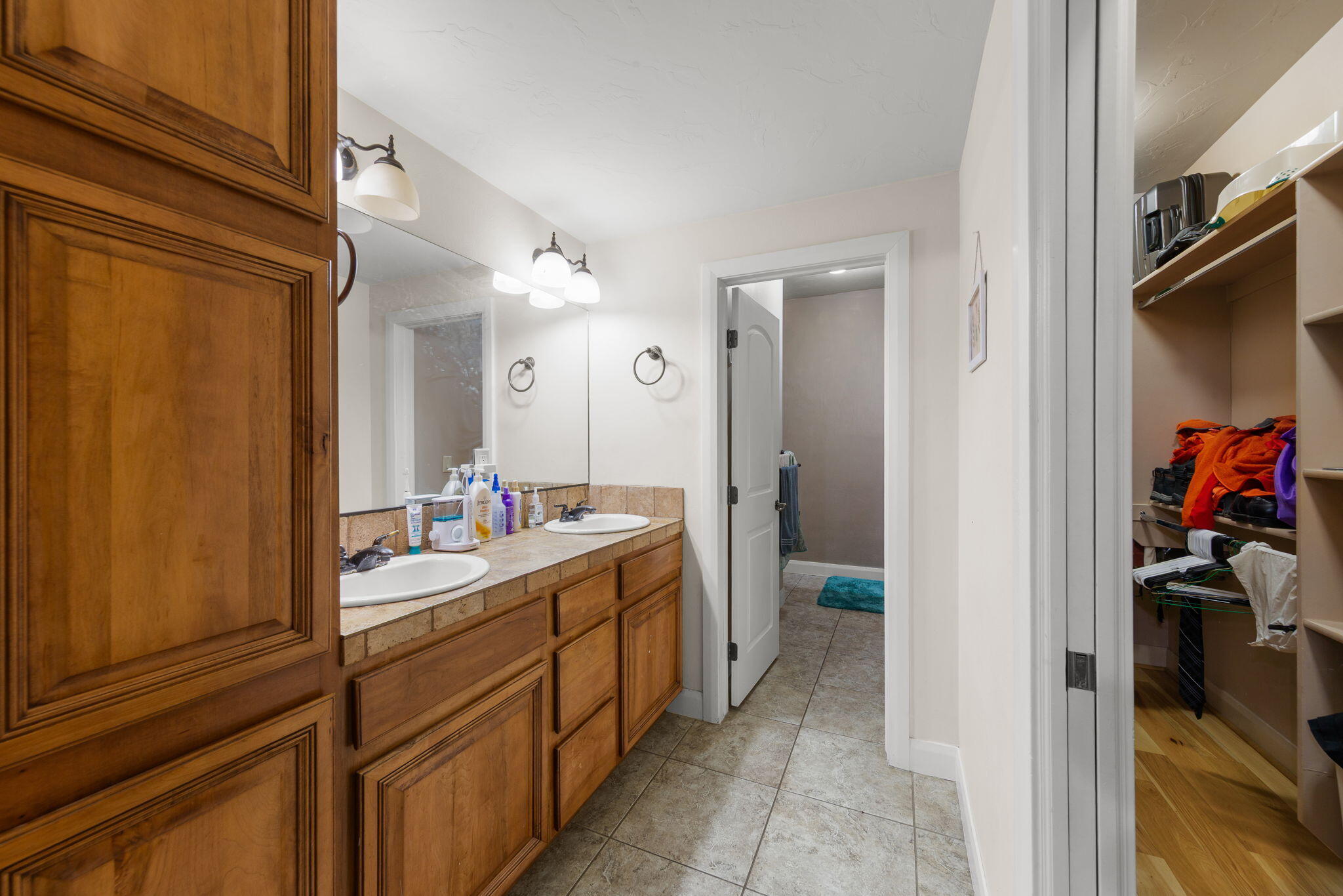 JOLLEY ESTATES - Residential