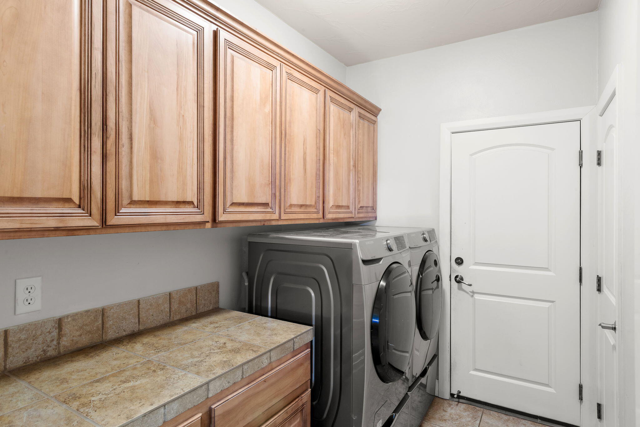 JOLLEY ESTATES - Residential